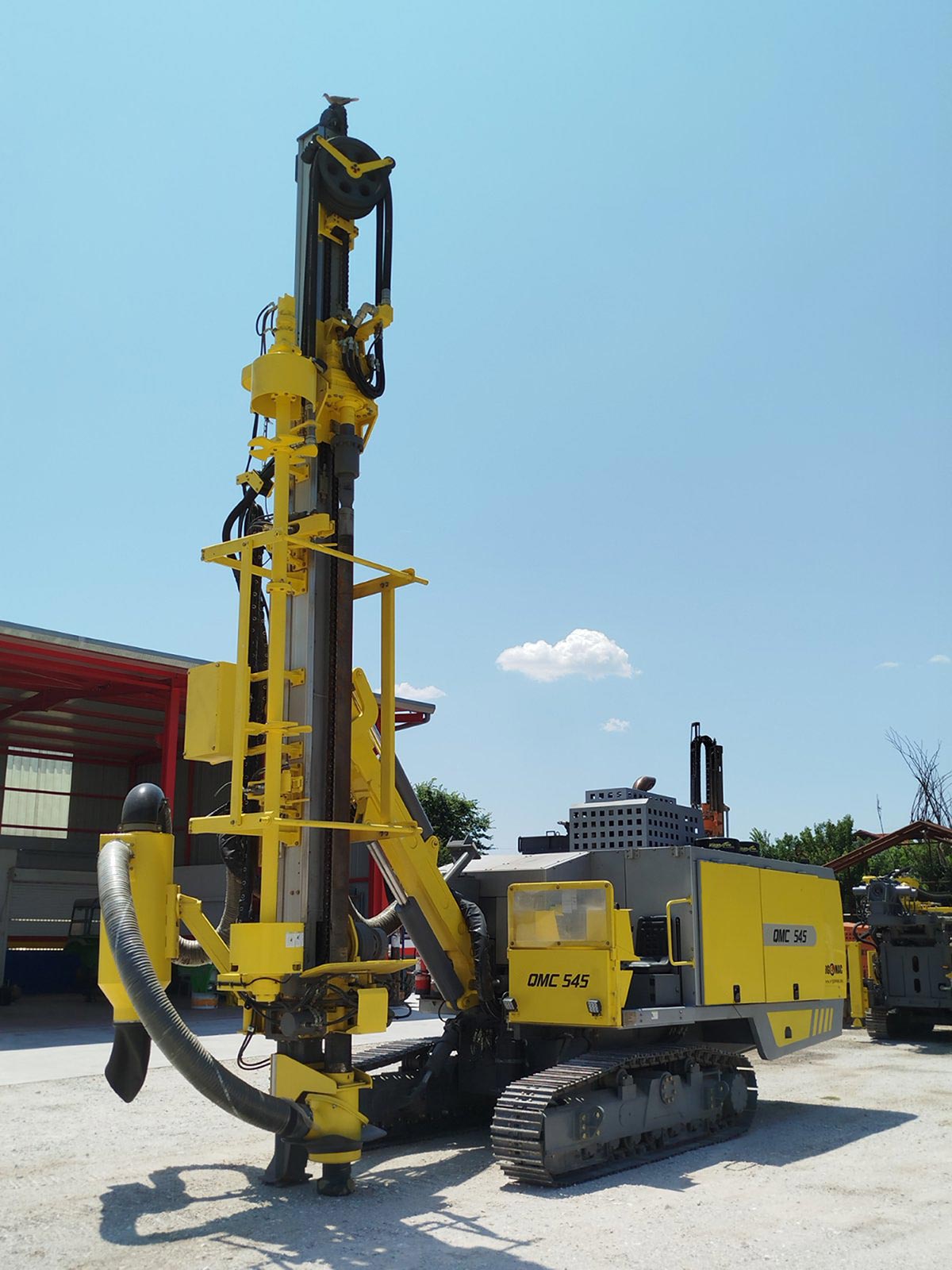 QMC 545 Photo